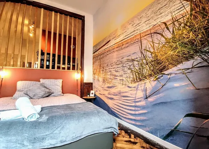 Dunes 2, Bright Ground Floor Roubaix