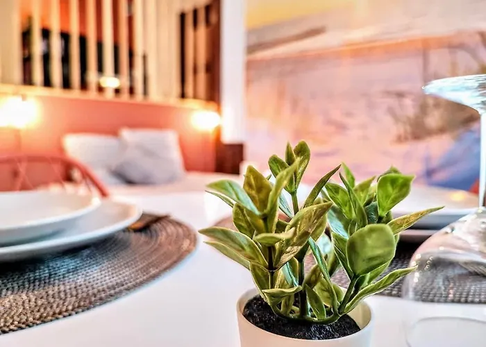 Dunes 2, Bright Ground Floor Appartement Roubaix